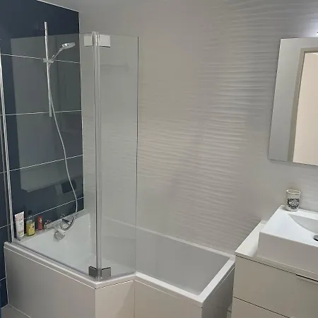 Superbe T3 Proche De La Garrigue Apartamento Castries